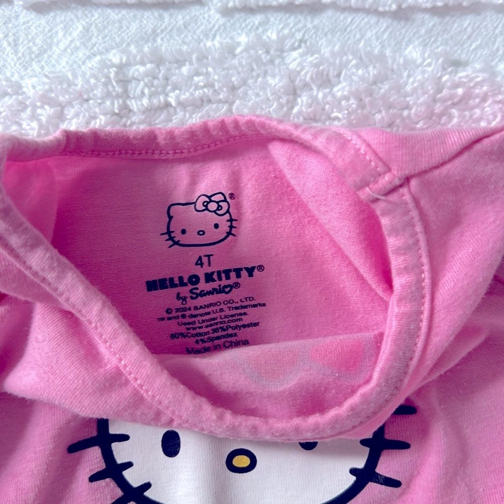 Hello Kitty Dress - Picture 3 of 4